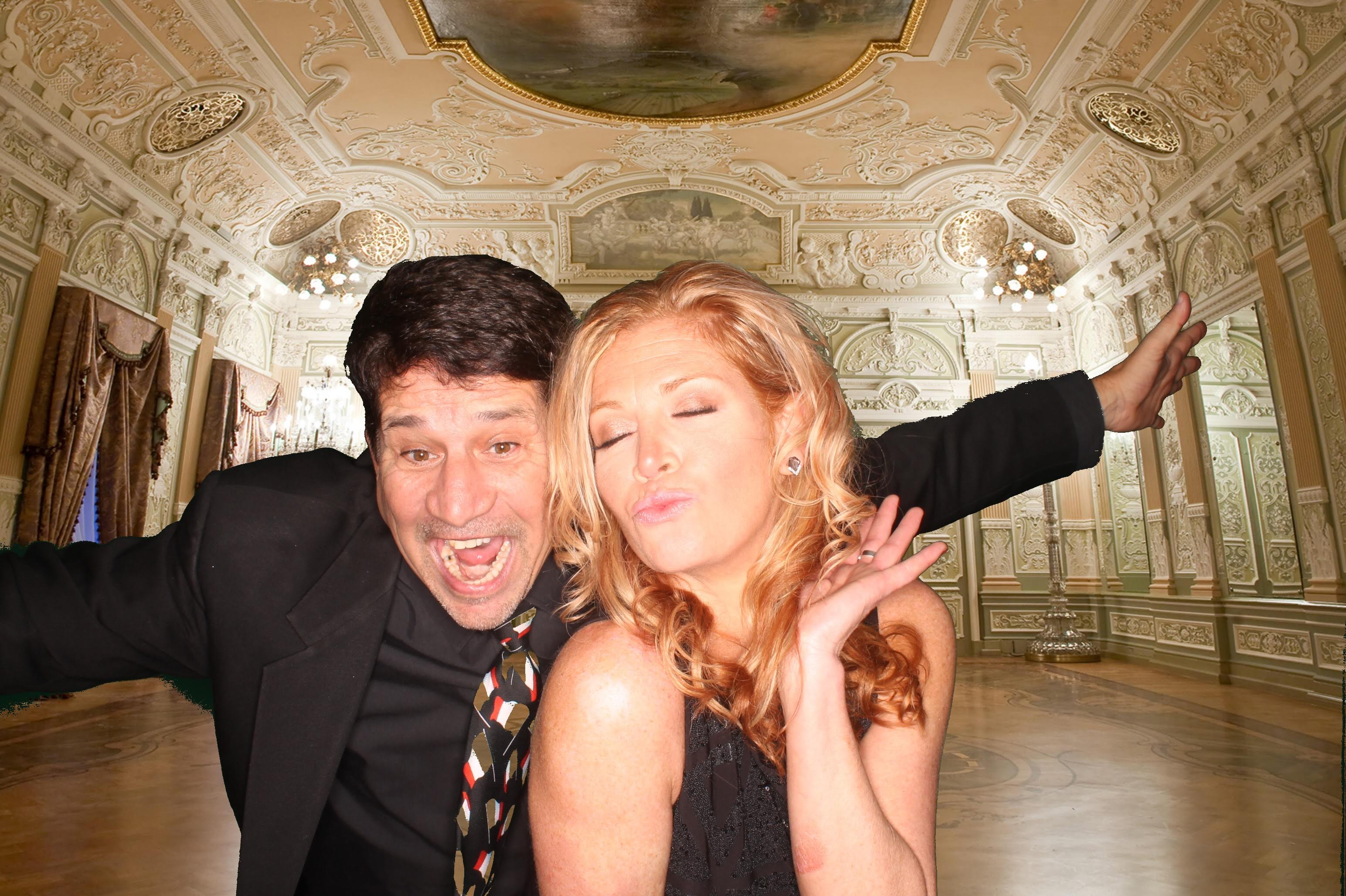Jenn and Jeff | View more photos from the event at gallery.photoboothcincy.com/u/PhotoBoothCincy/Jenn-and-Jeff